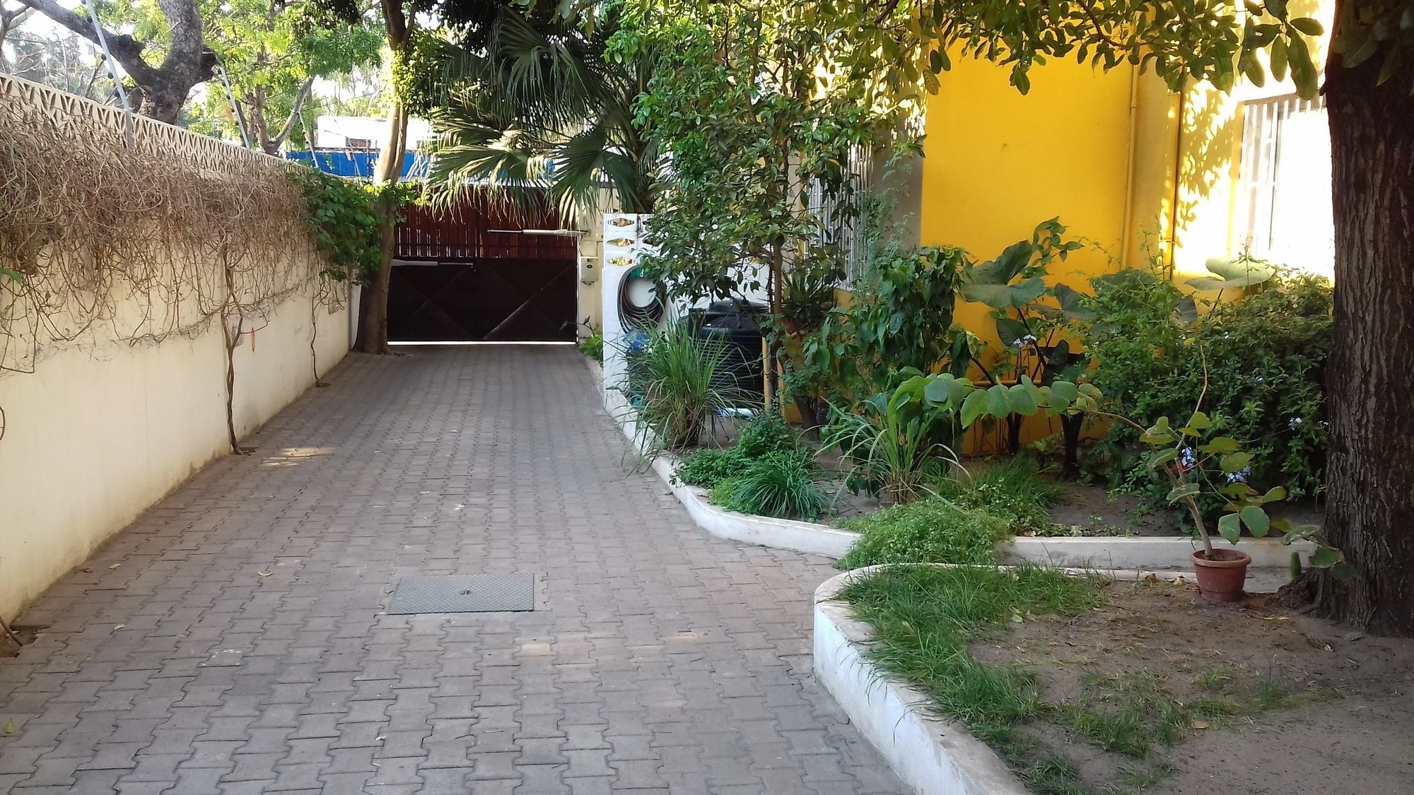 Marien Ngouabi Serviced T0 Chalet Maputo Extérieur photo